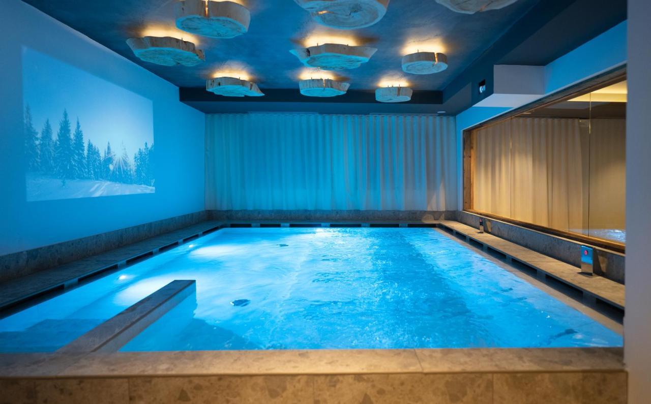 Hotel Zirmes 모에나 외부 사진