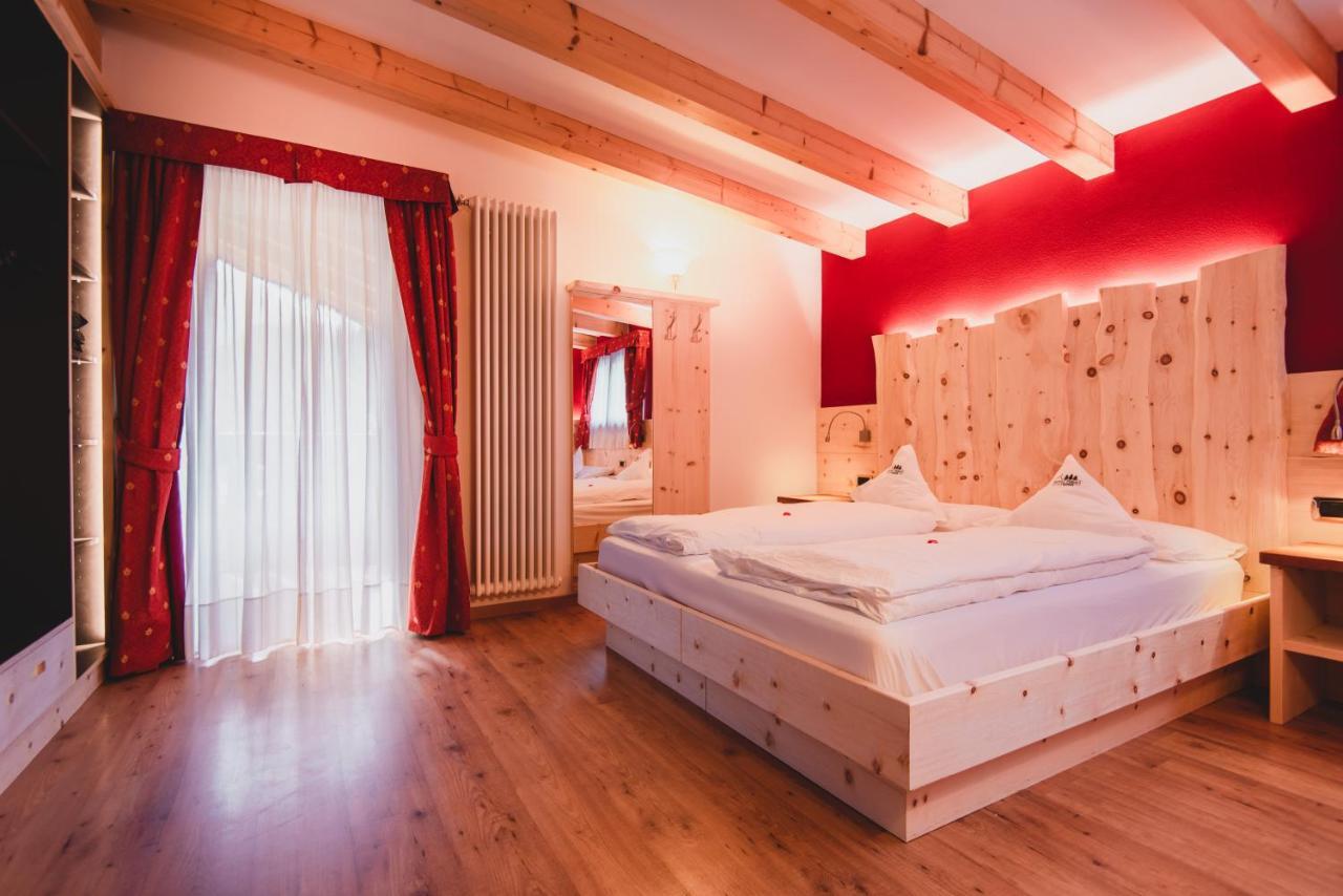Hotel Zirmes 모에나 외부 사진