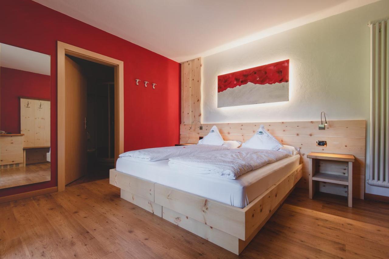Hotel Zirmes 모에나 외부 사진